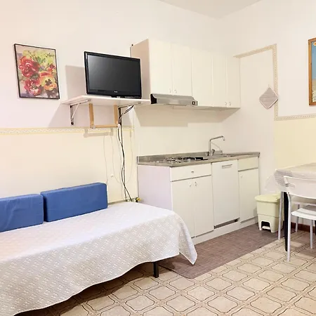 Rm09 - Senigallia, Monolocale A Due Passi Dal Mare